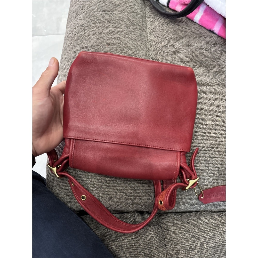 Vintage Coach Legacy Companion Flap Turn Lock Crossbody Red Leather 9715 - Picture 3 of 5
